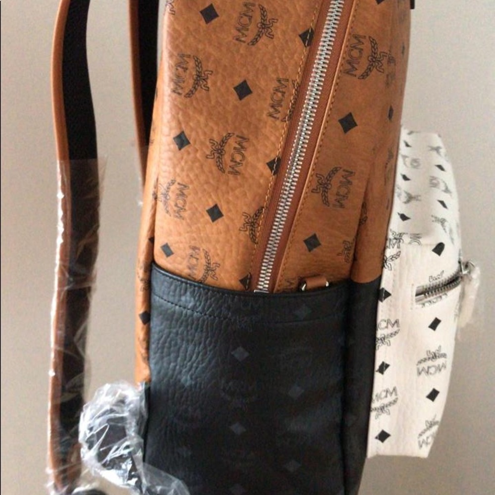 MCM backpack - Picture 2 of 6